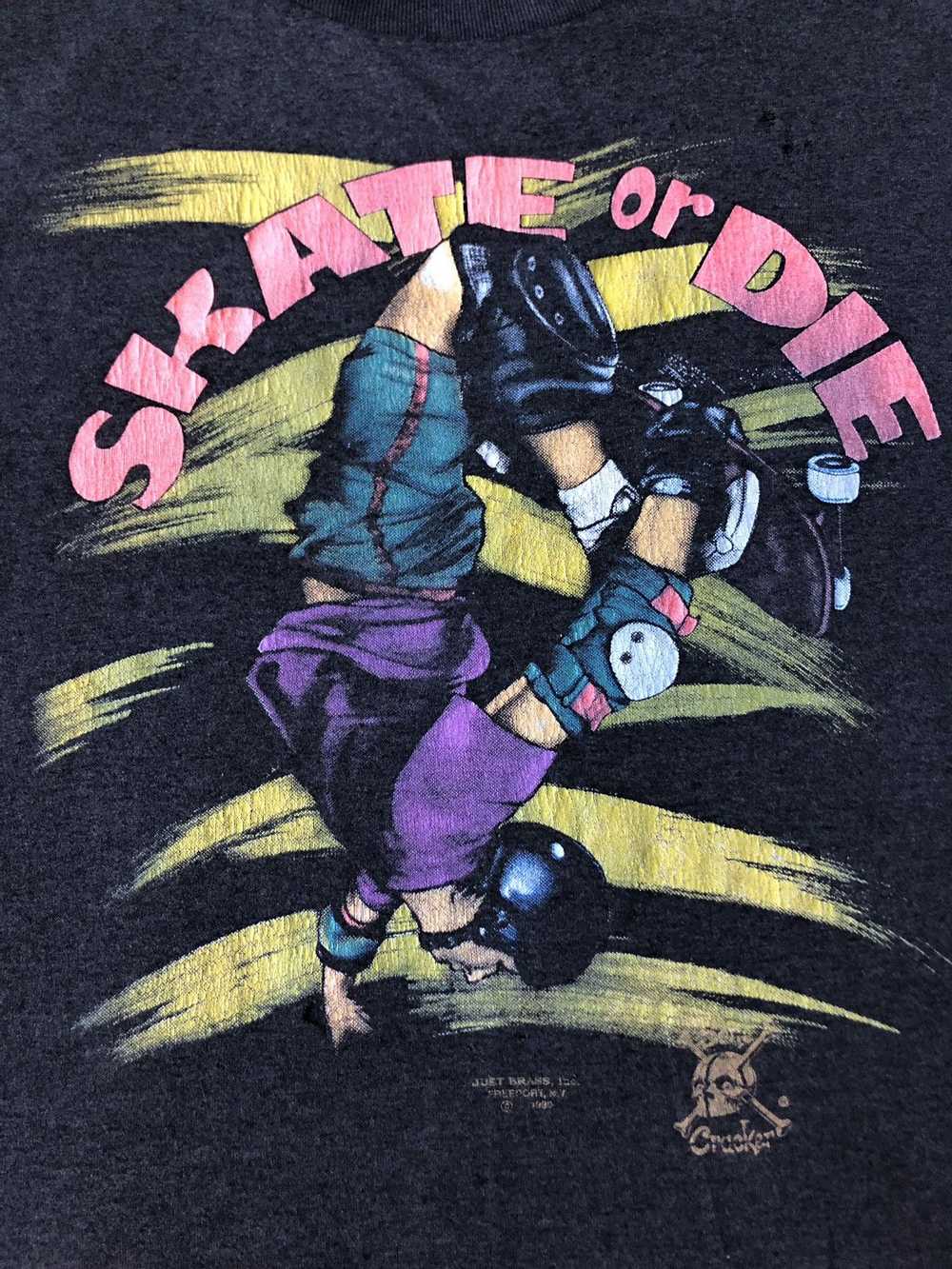 Vintage RARE 3D Emblem 1990 Skate or Die Black T-… - image 5