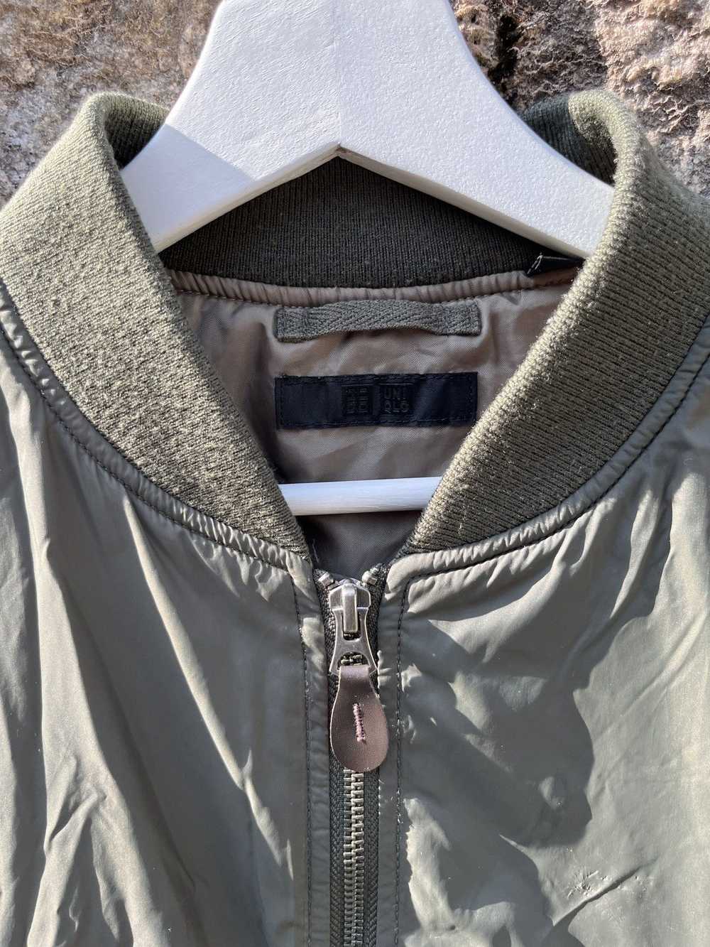 Uniqlo Uniqlo olive green bomber jacket - image 4