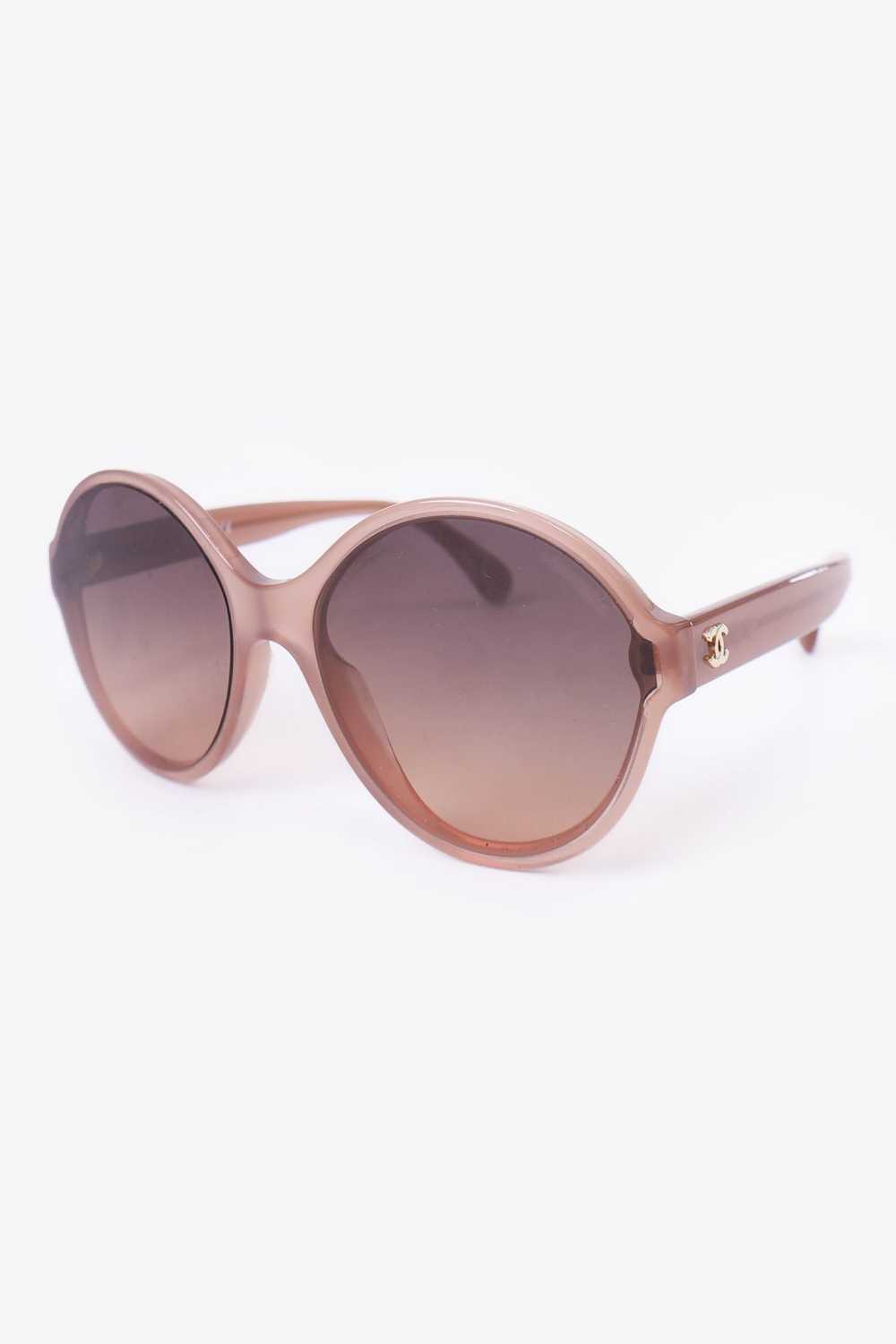 Pre-Loved Chanel™ Nude Frame CC Round Sunglasses - image 4