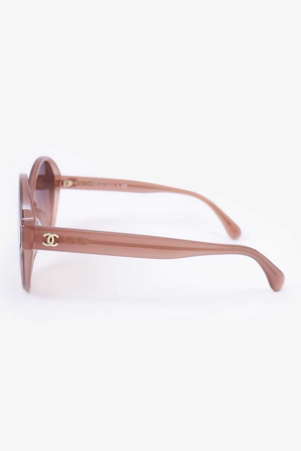 Pre-Loved Chanel™ Nude Frame CC Round Sunglasses - image 5