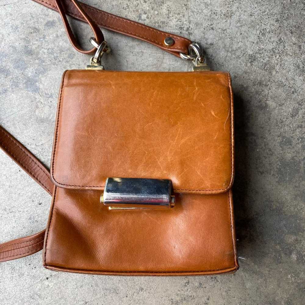 Vintage 80s Italian leather Crossbody - image 2