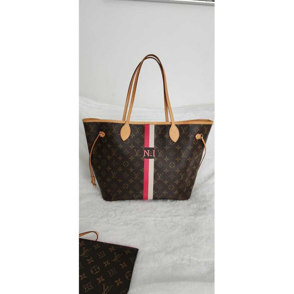 Louis Vuitton Neverfull leather tote - image 2