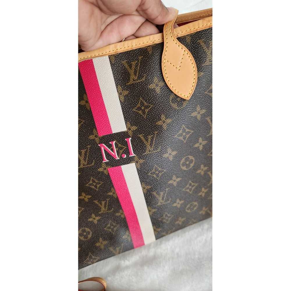 Louis Vuitton Neverfull leather tote - image 6