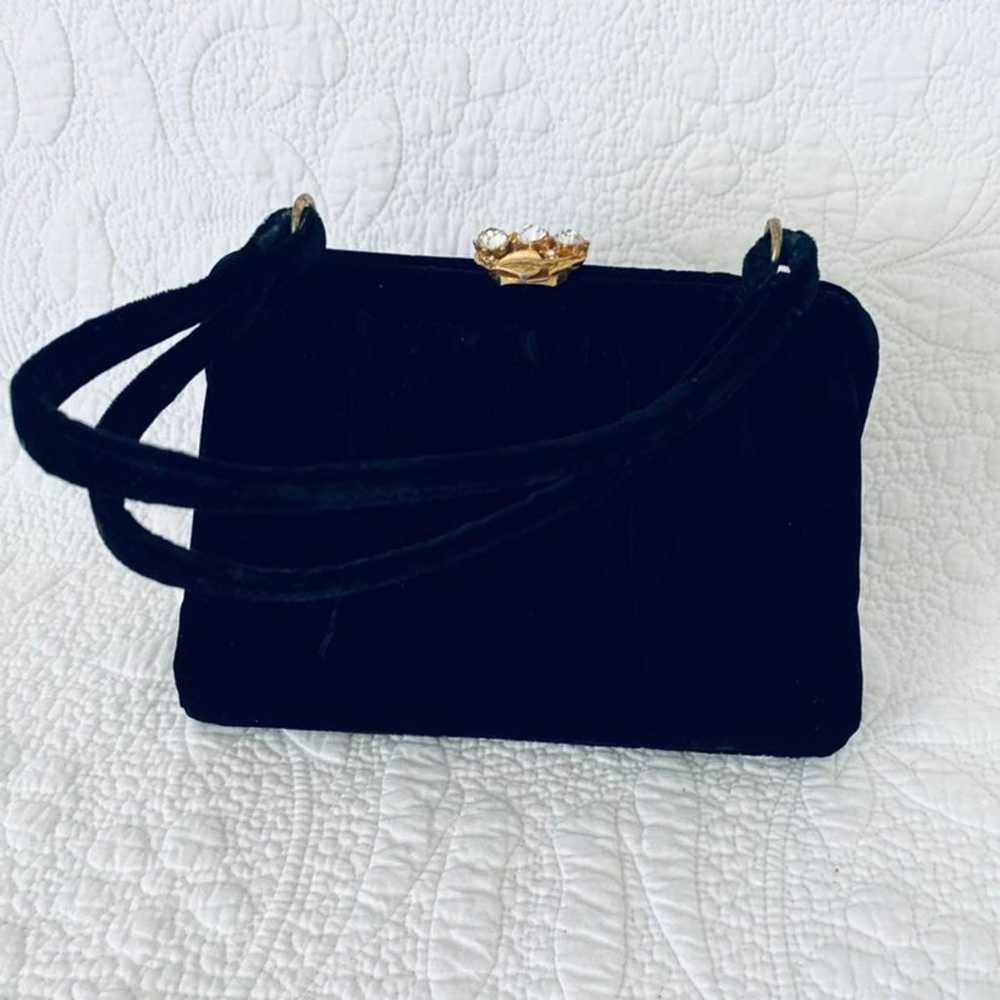 Vintage Style Velvet Evening Bag - image 8