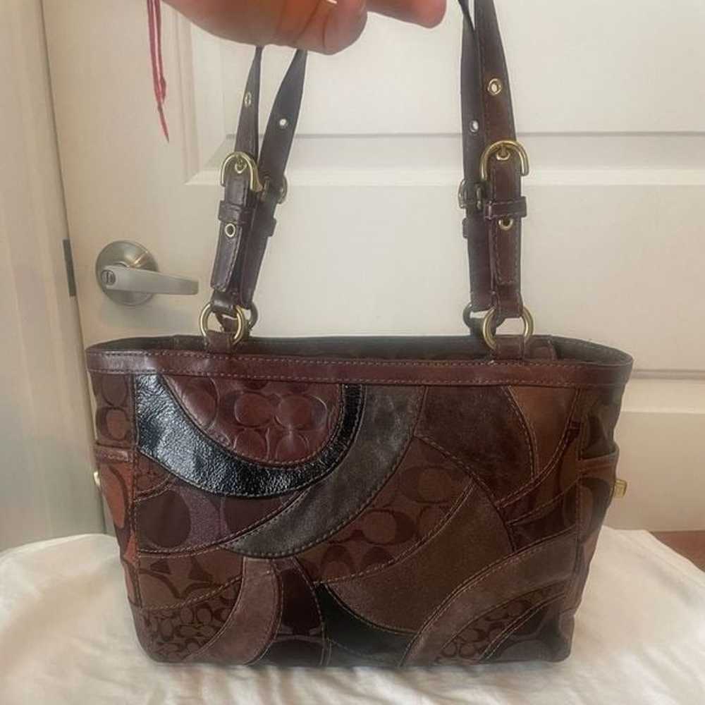 Coach vintage Gallery Patchwork Canvas Leather To… - image 1