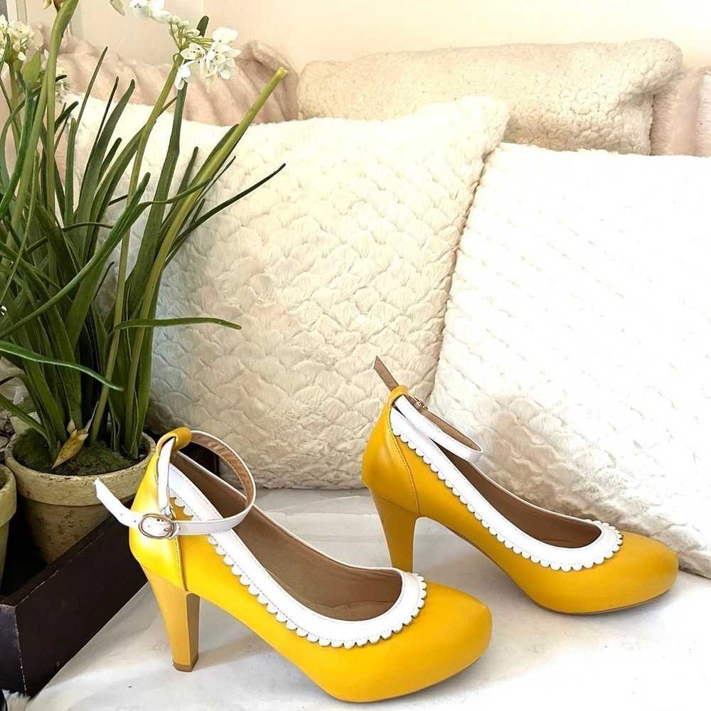 Vintage Platform MaryJane Pump Heels Yellow Ankle… - image 7