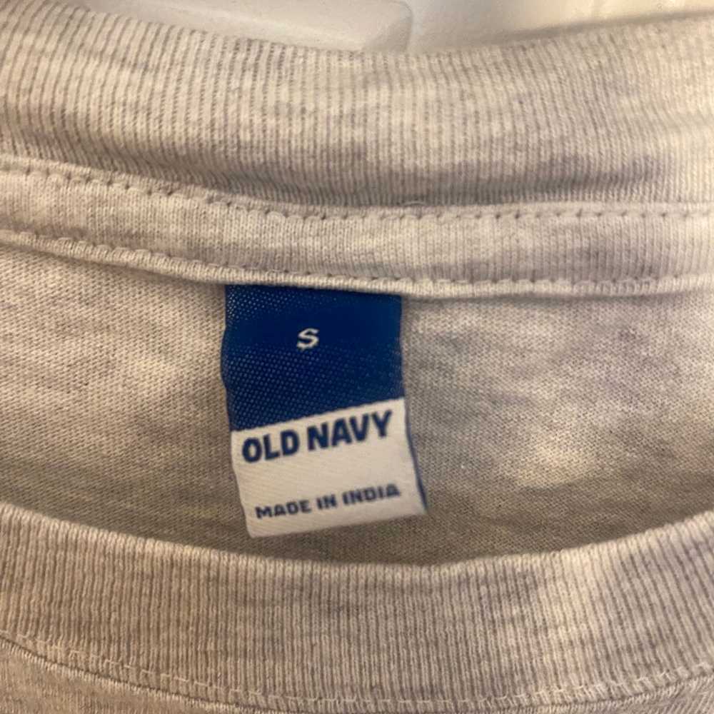 Old Navy SS vintage crewshirt - image 5