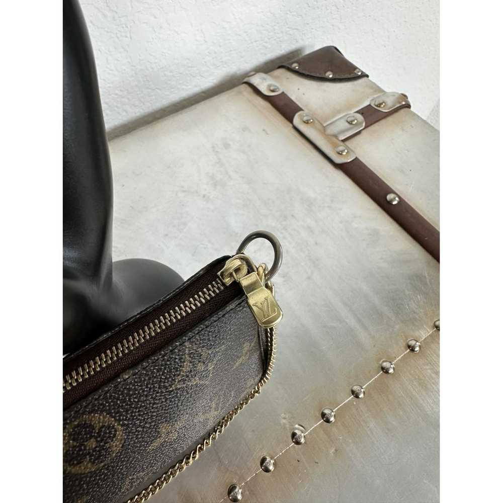 Louis Vuitton Pochette Accessoire leather handbag - image 10