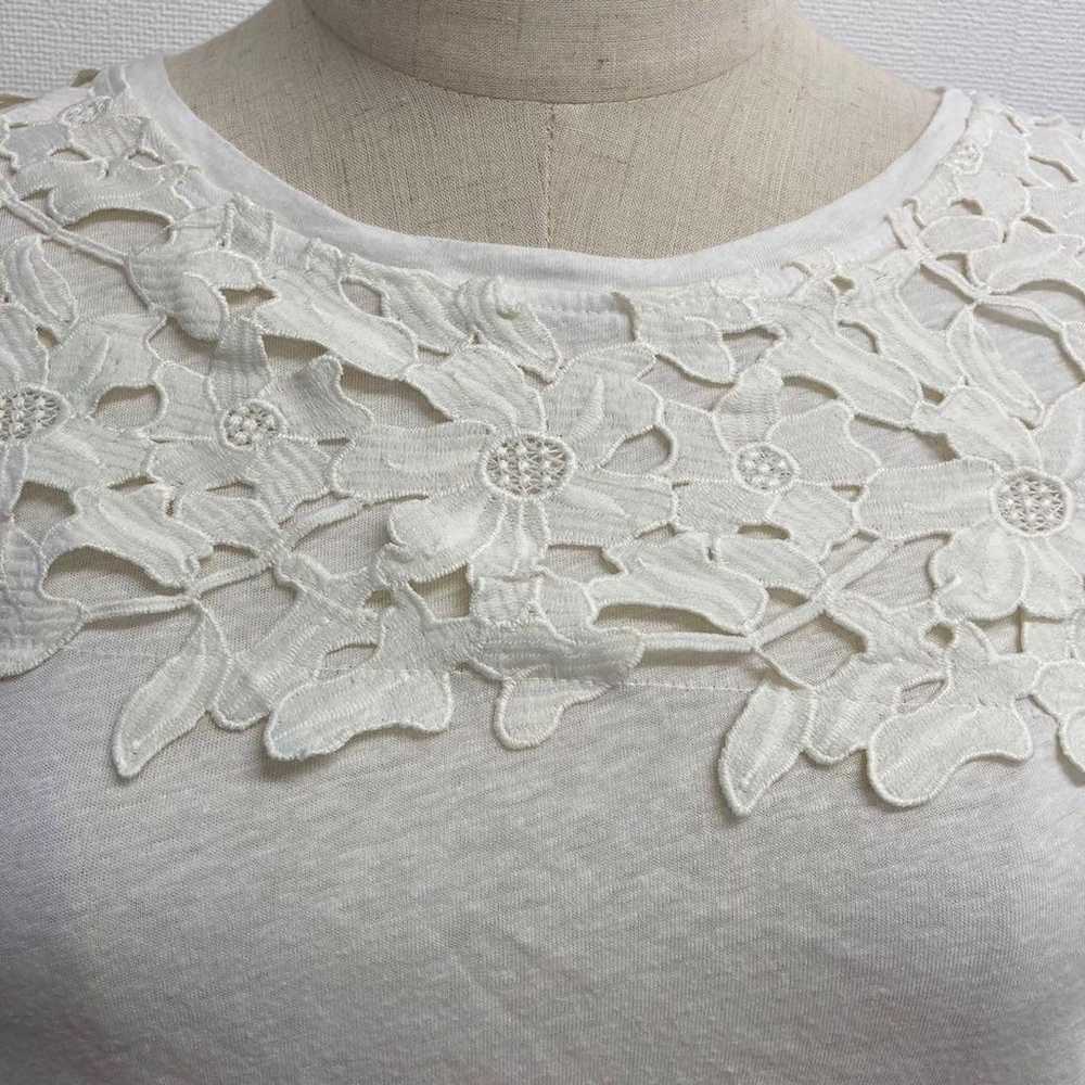 Natural Beauty Basic Floral Lace Cut Top - image 3