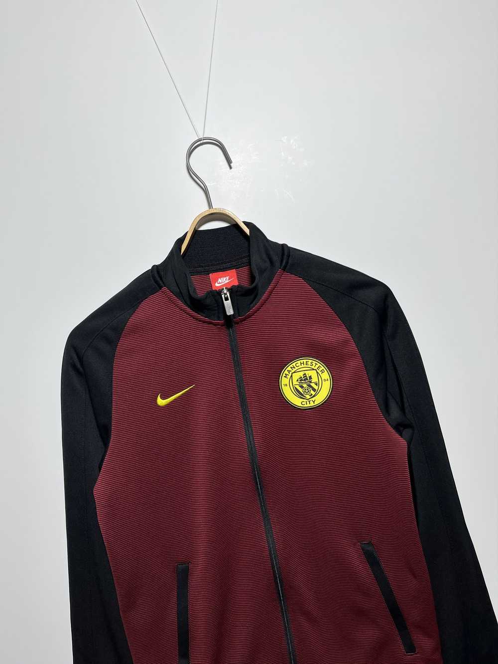 Nike × Soccer Jersey × Streetwear Nike Manchester… - image 4