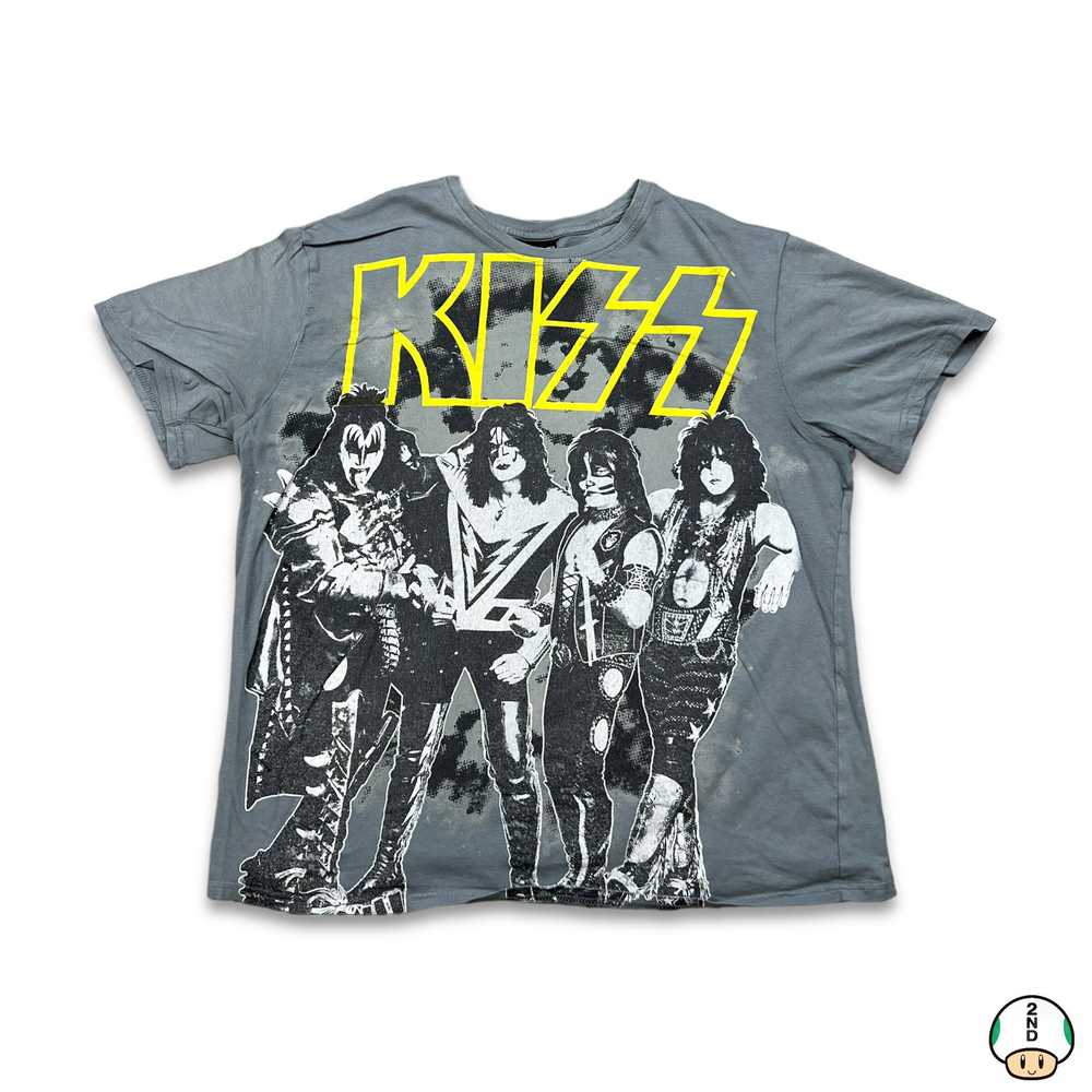 Band Tees × Kiss × Vintage Vintage 2022 Kiss Grap… - image 1