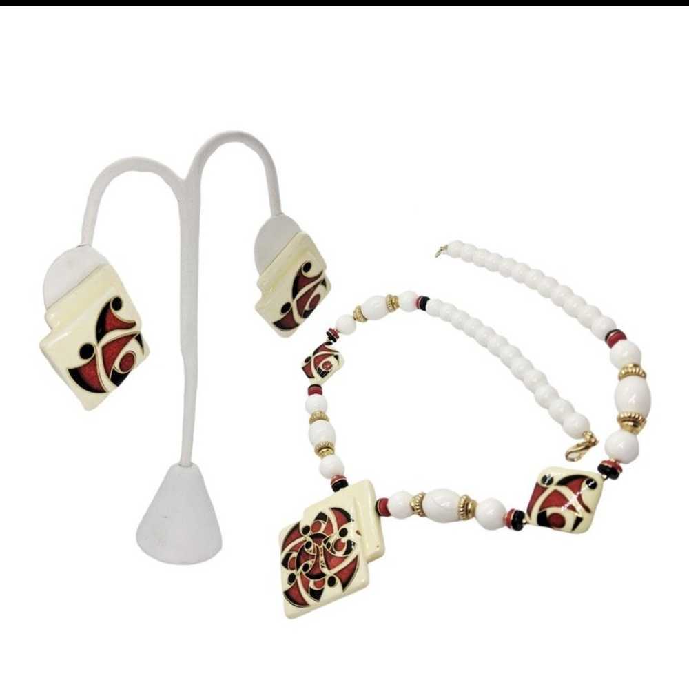 Lee Sands ~ Eye-Catching Necklace & Earrings Set … - image 3