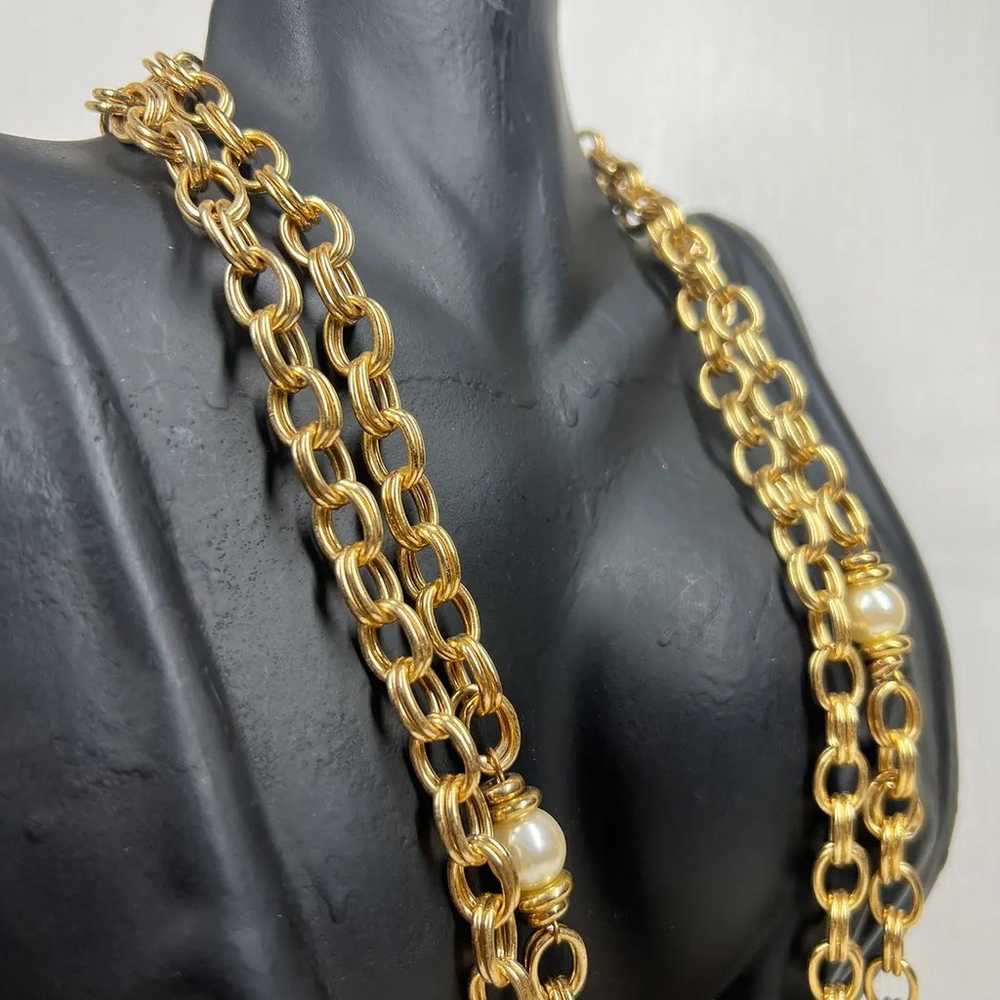 Vintage Double Strand Pearl Gold Tone Necklace - … - image 5