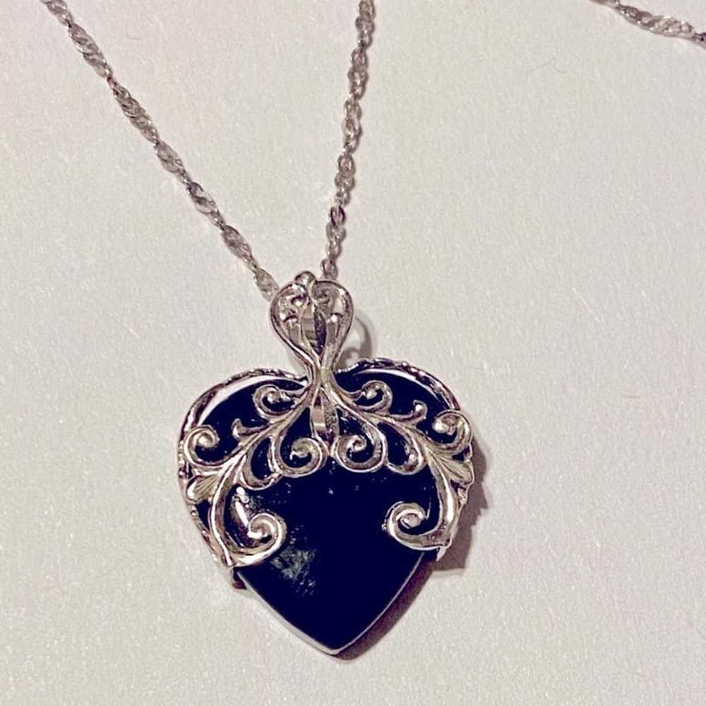 10K White Gold Onyx Heart Pendant Necklace, Filig… - image 11