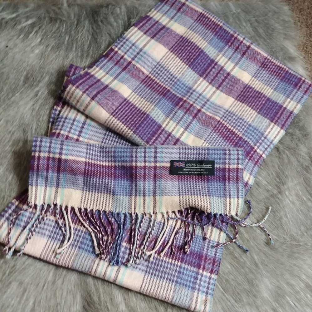 Scottish Women's Plaid Cashmere Scarf SOO SOFT Pi… - image 1