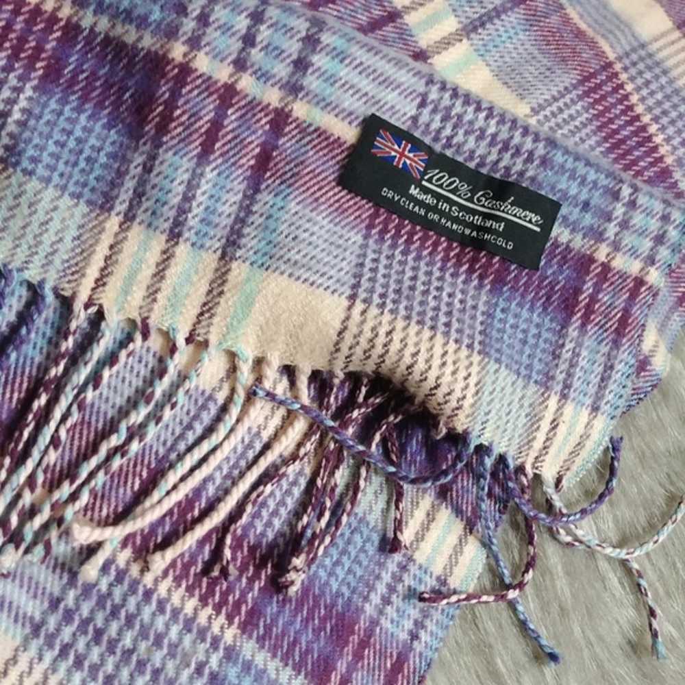 Scottish Women's Plaid Cashmere Scarf SOO SOFT Pi… - image 2