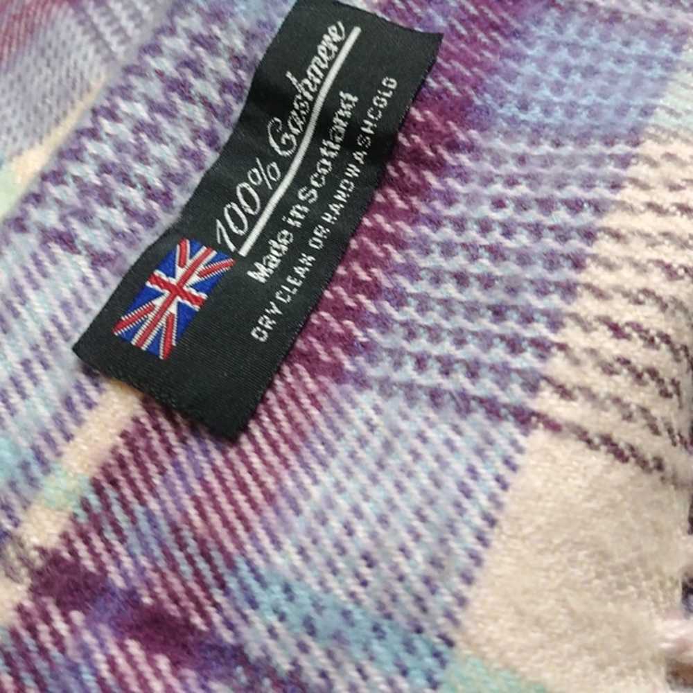 Scottish Women's Plaid Cashmere Scarf SOO SOFT Pi… - image 4