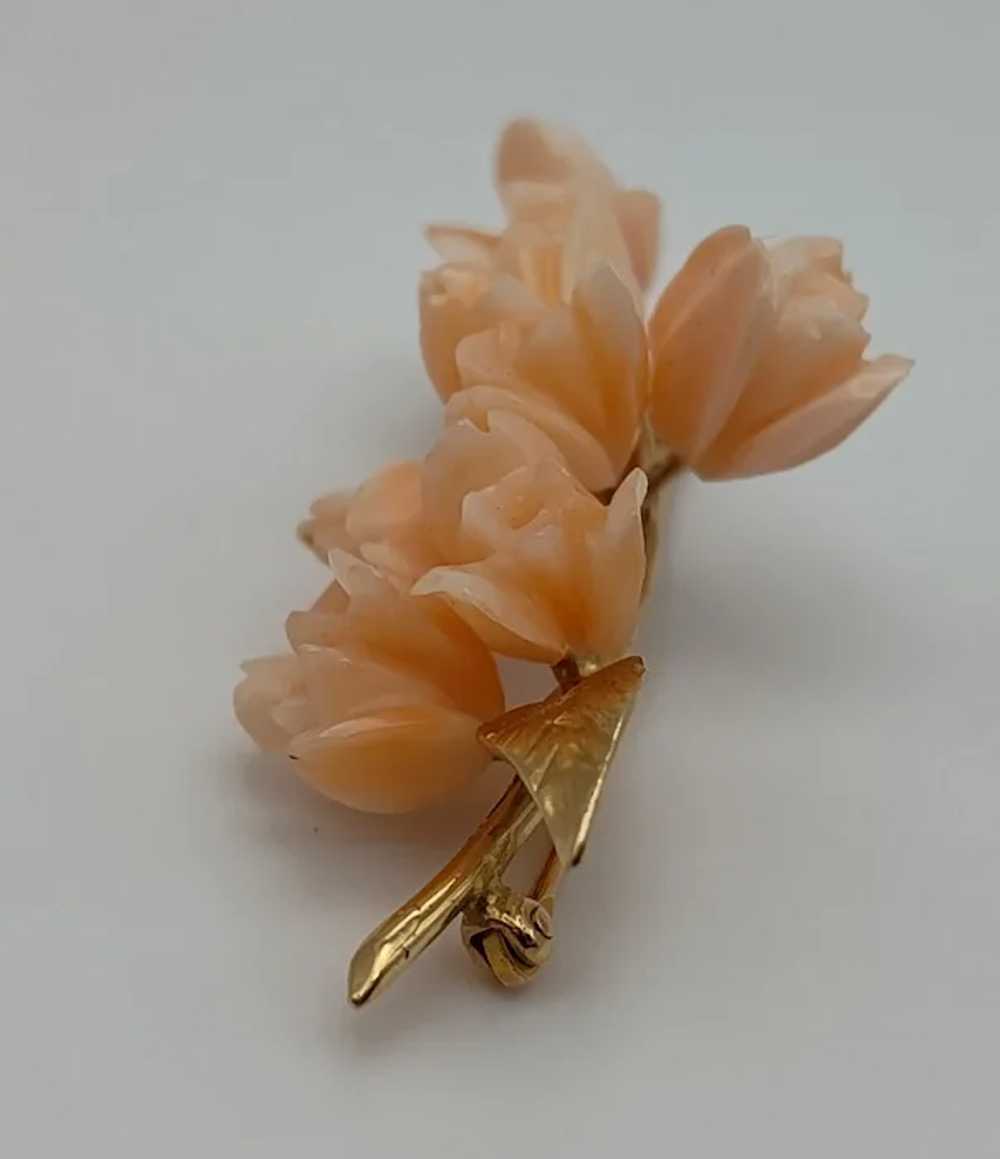 Seven carved rose flower angle skin coral 14k yel… - image 5