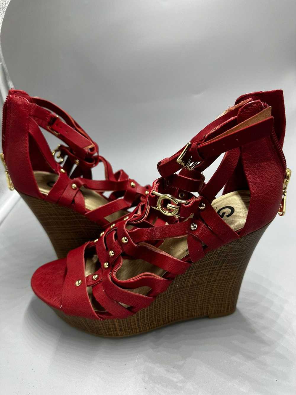 Guess Gorgeous GUESS Red Strappy Wedges Stacked H… - image 4