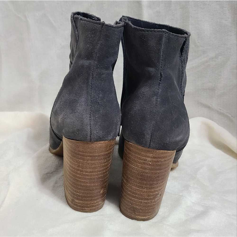 Nine West Nine West Gray Suede Chunky Heel Boots … - image 3