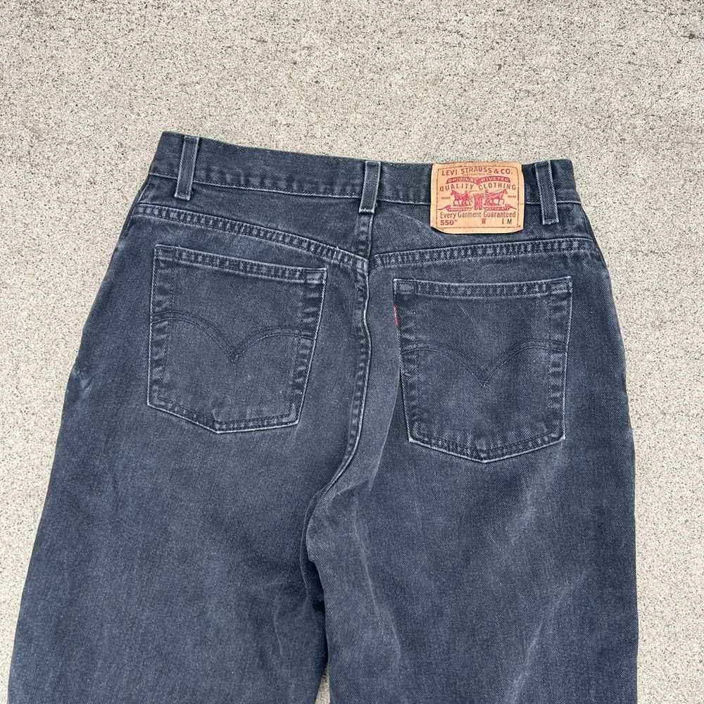 Black Levi’s 550 Jeans Size 6 - image 3