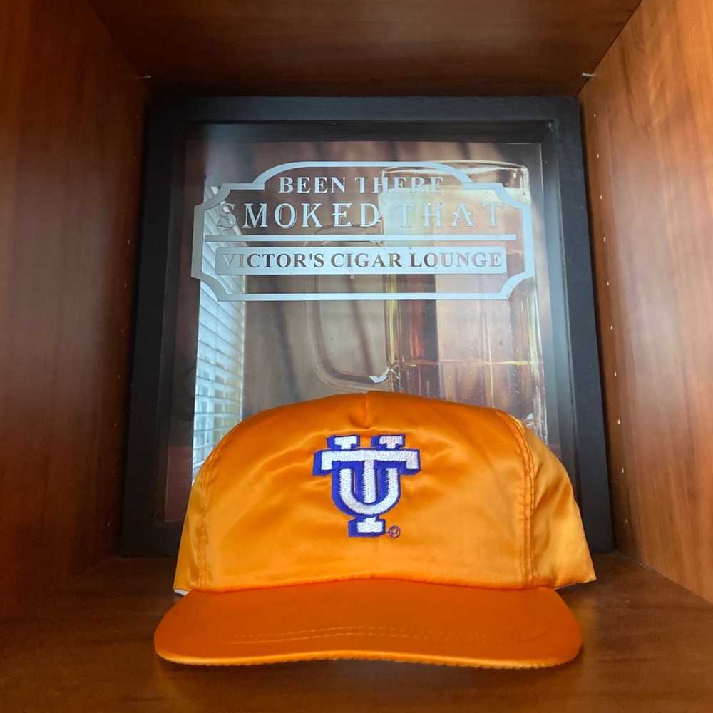 University of Tennessee snapback - image 1