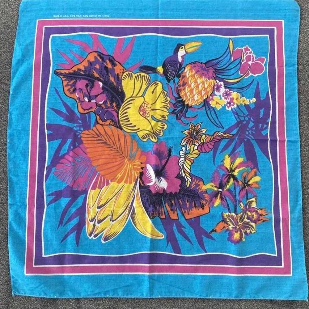 Beautiful made in usa vintage tropical bandana - image 2