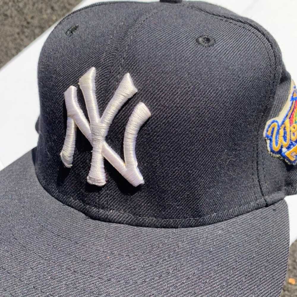 yankees hat Sz 7 - image 1