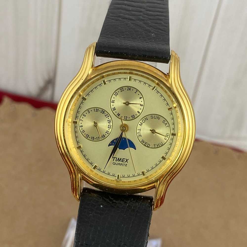 Vintage Watch Timex Triple Date Moon Phase - image 2