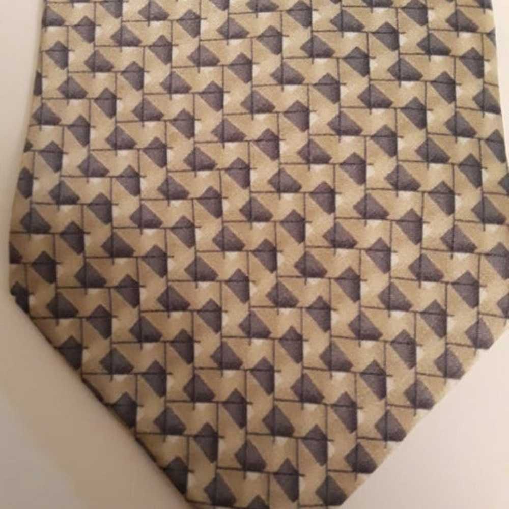 BILL BLASS NECKTIE - 100% SILK NECKTIE - BROWN CH… - image 1