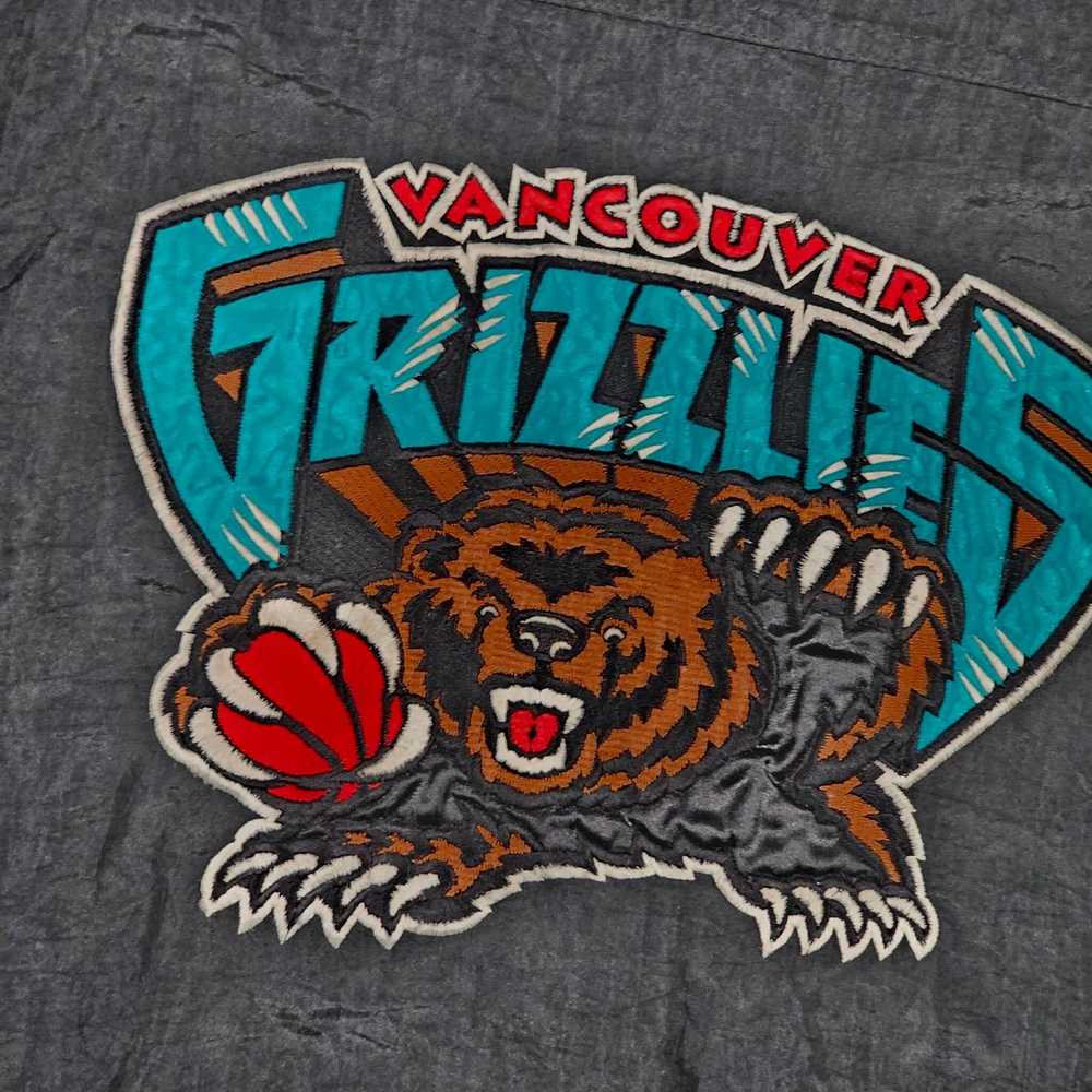 NBA × Starter × Vintage Vancouver Grizzlies Vinta… - image 3