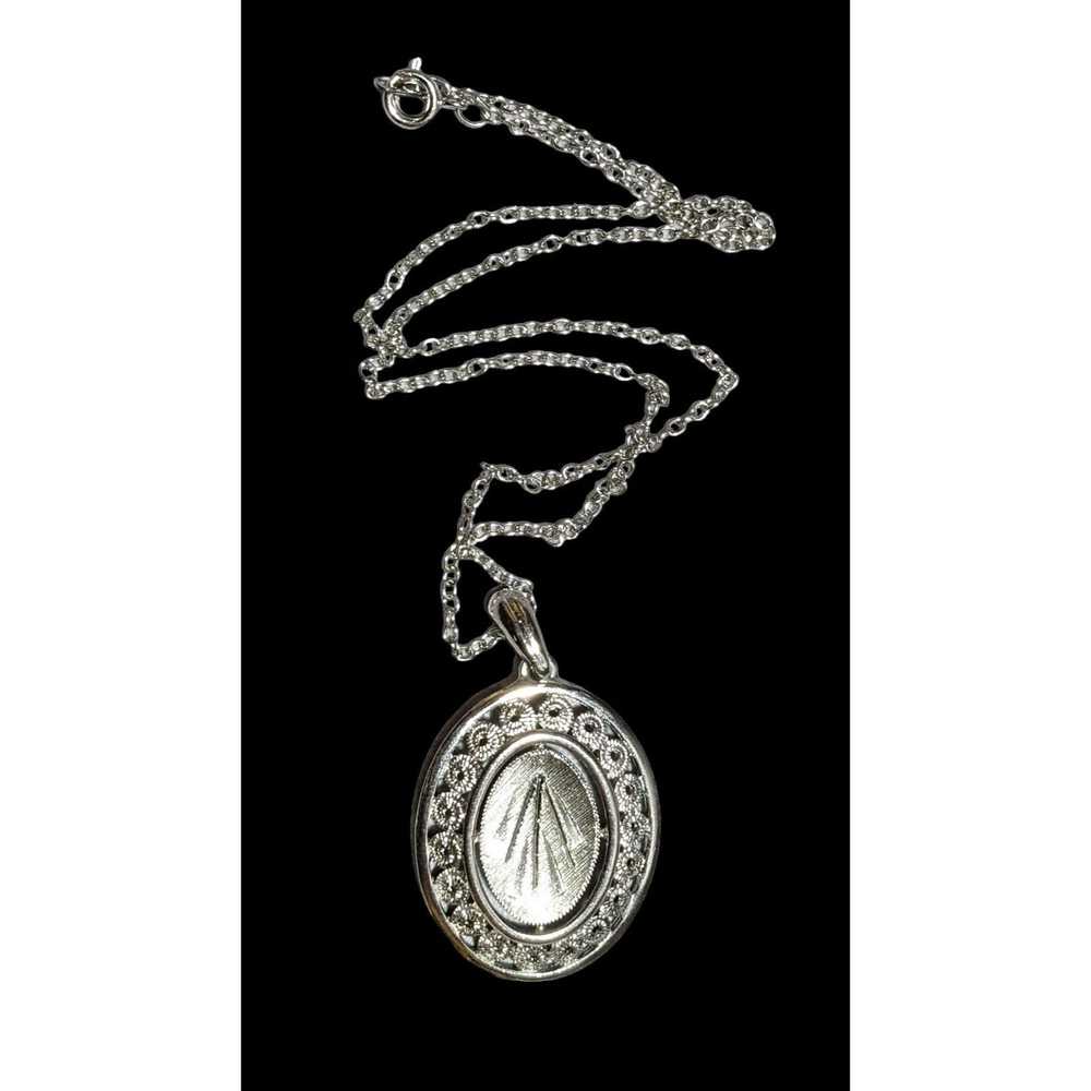 Other Engraved Retro Silver Oval Pendant Necklace - image 2