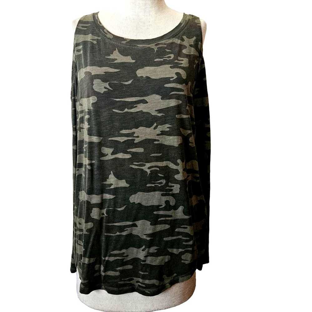 Sanctuary Green Camo Print Long Sleeve Cold Shoul… - image 1