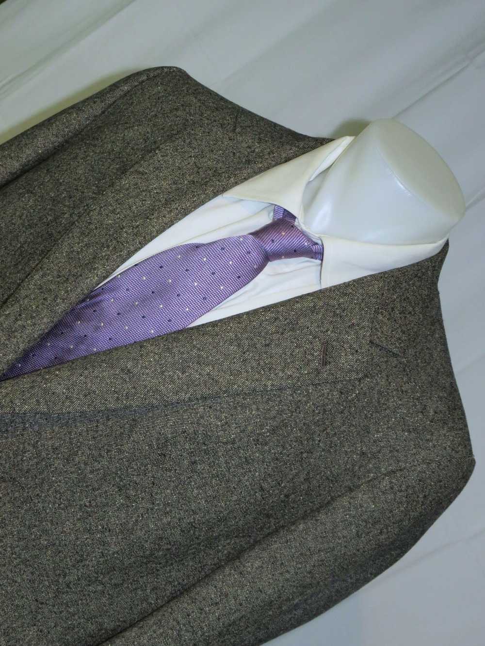 Henry Poole × Savile Row Bespoke Gray Donegal Twe… - image 4