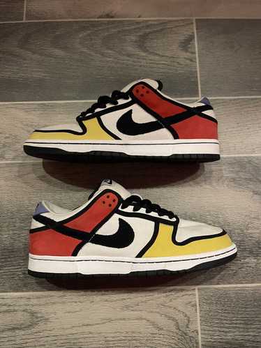 Nike Dunk Low Pro SB Piet Mondrian