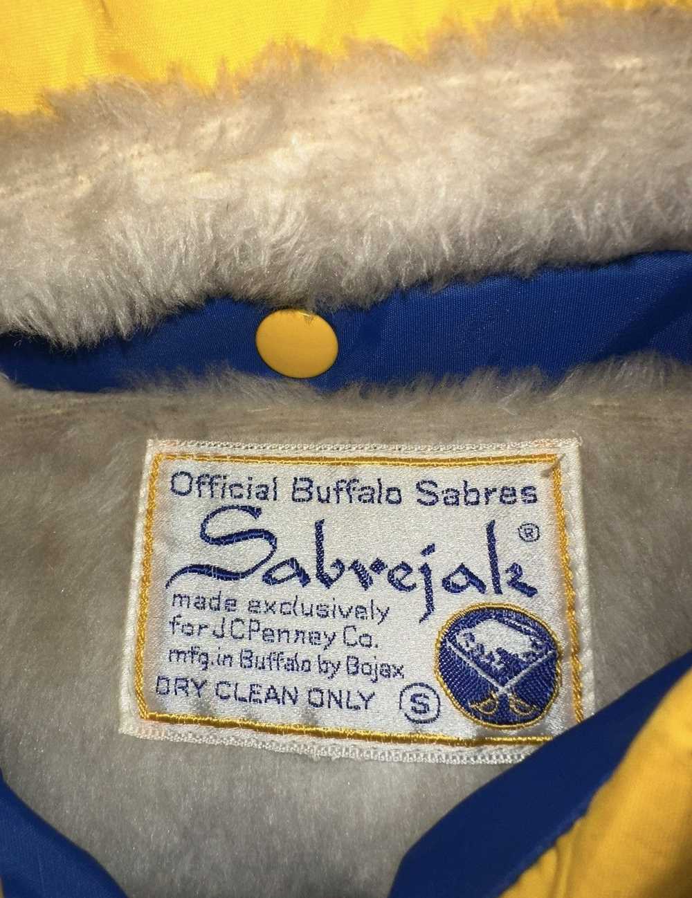 NHL × Vintage Vintage Nhl Buffalo Sabres Sabrejak… - image 3