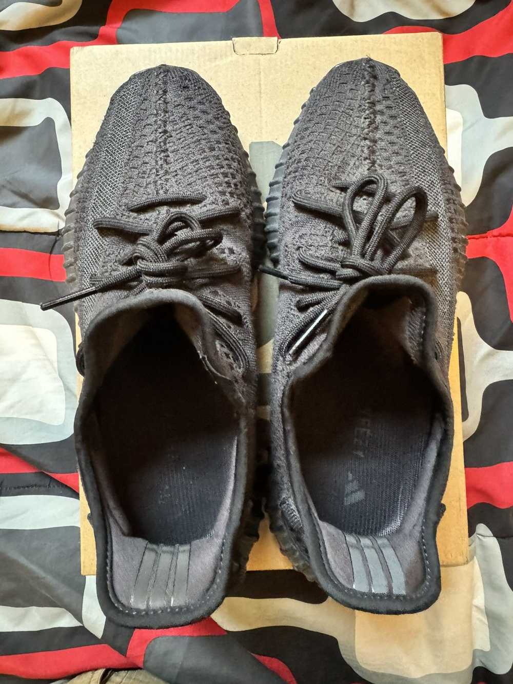 Adidas Yeezy 350 V2 Oynx - image 1