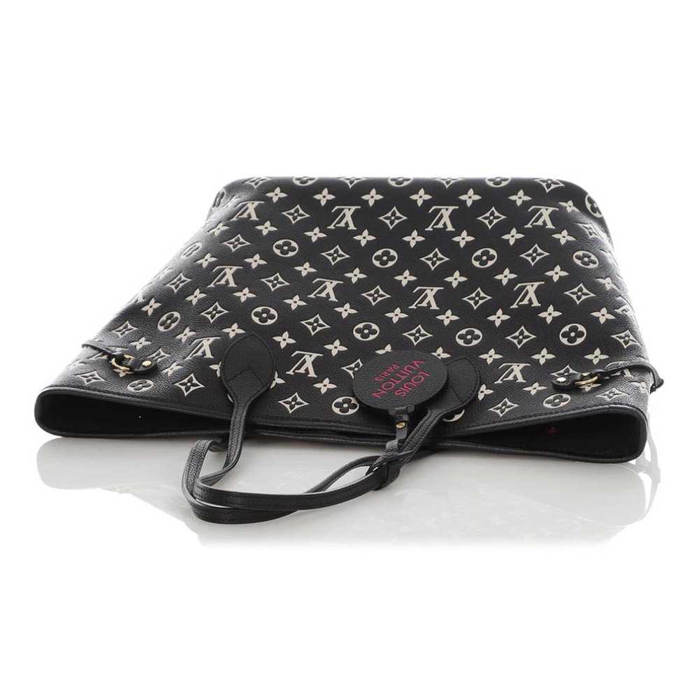 Louis Vuitton Neverfull cloth tote - image 9