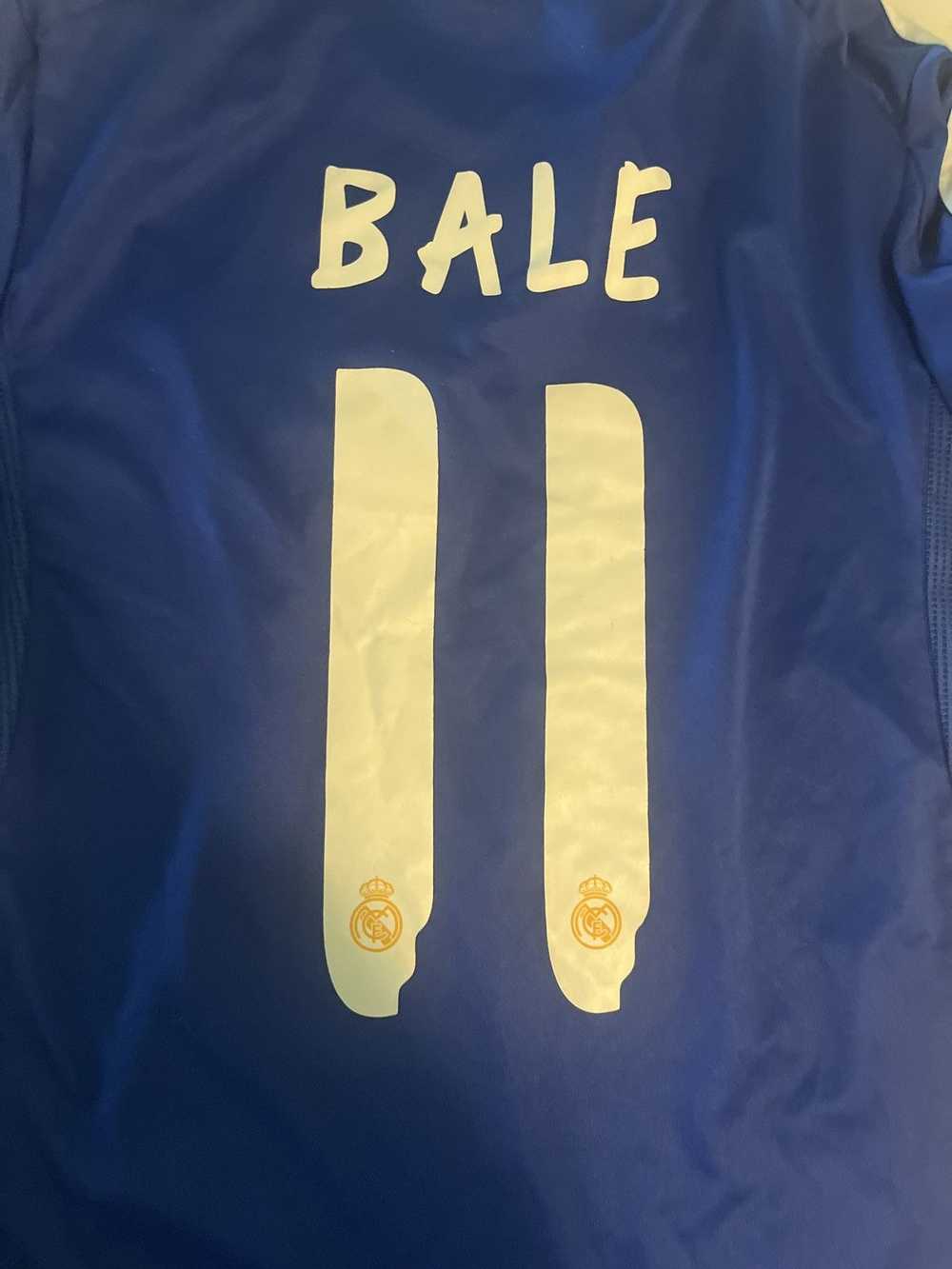 Vintage Real Madrid Vintage Gareth Bale Jersey - image 2