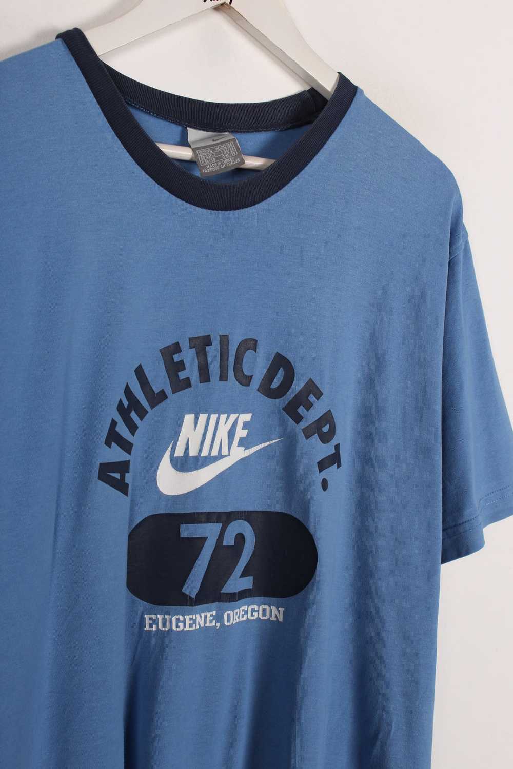 00's Nike T-Shirt XL - image 2