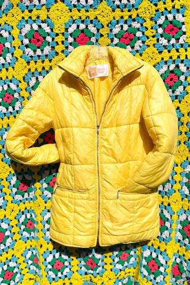 White Stag Vintage 70s Lemon Yellow Puffer Jacket 