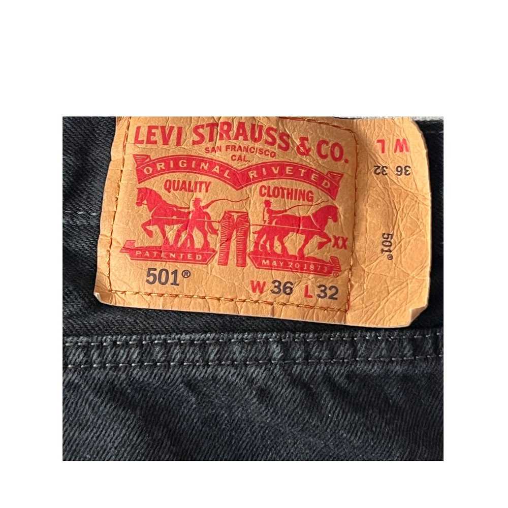 Levi's Levi Strauss 501 Classic Fit Button Fly Je… - image 3