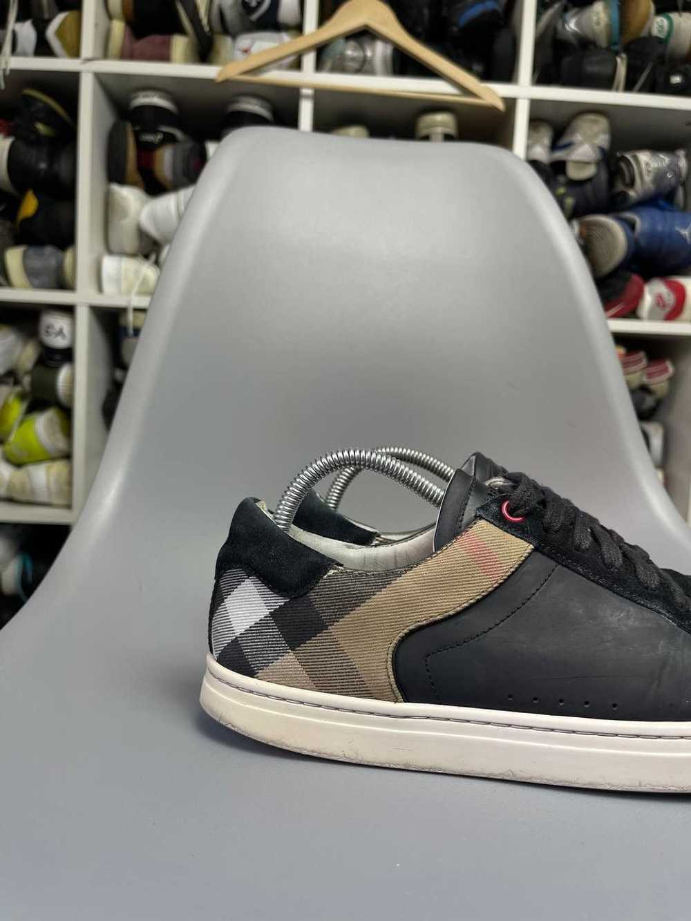 Burberry Burberry Logo Print Vintage Sneakers - image 3