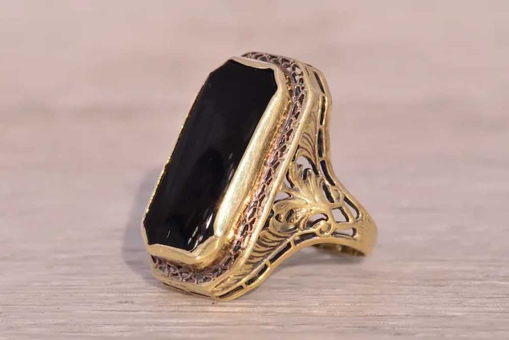 Art Deco Era Onyx Filigree Ring in Yellow Gold - image 2