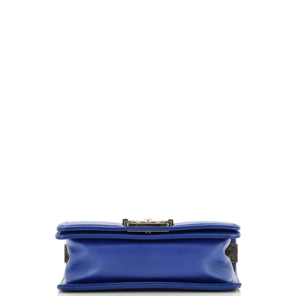 CHANEL Boy Flap Bag Stingray Small - image 4