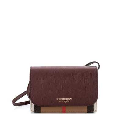 Burberry Hampshire Wallet on Chain Leather and Hou