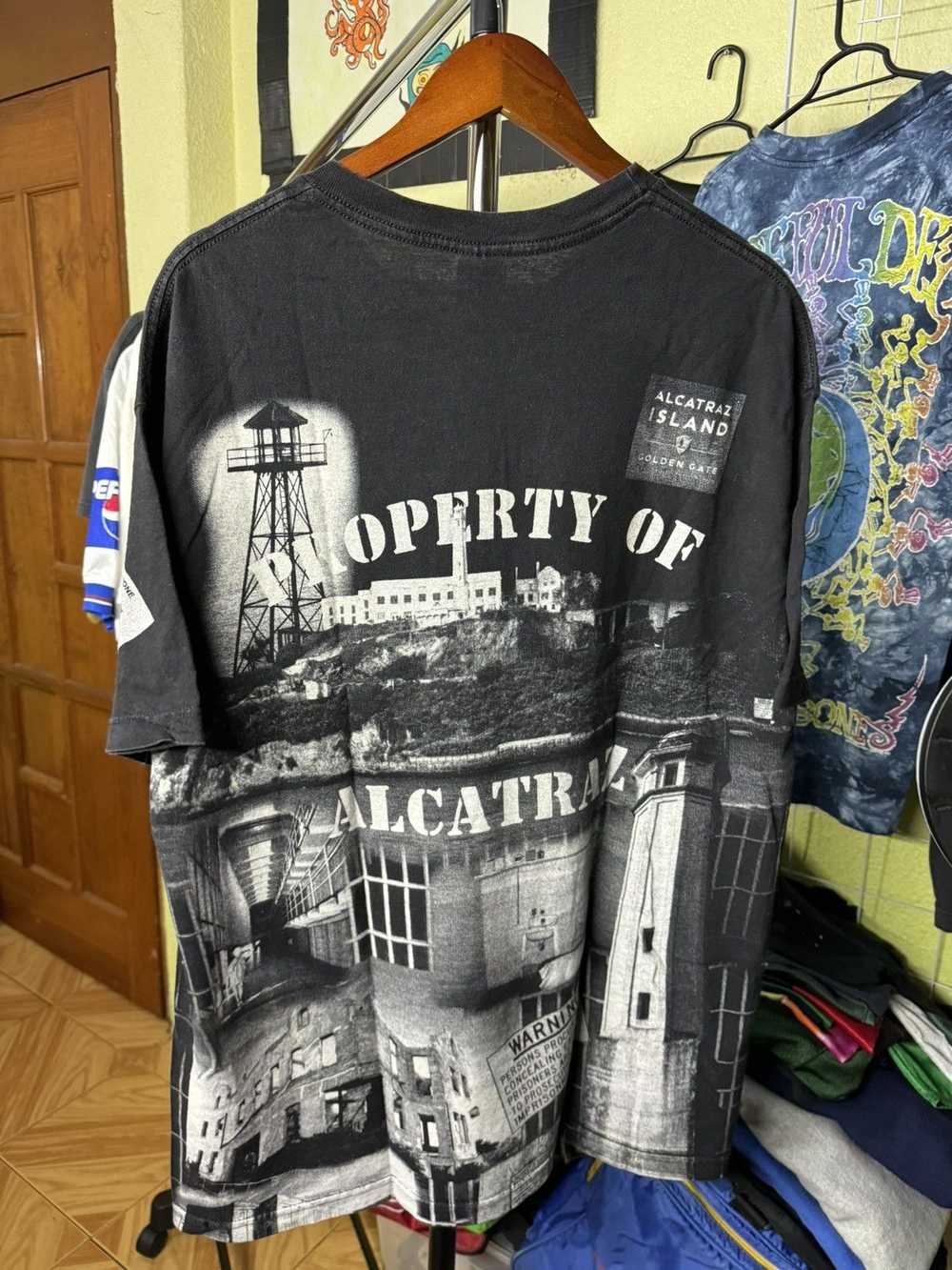 Rare × Streetwear × Vintage Property of alcatraz … - image 2