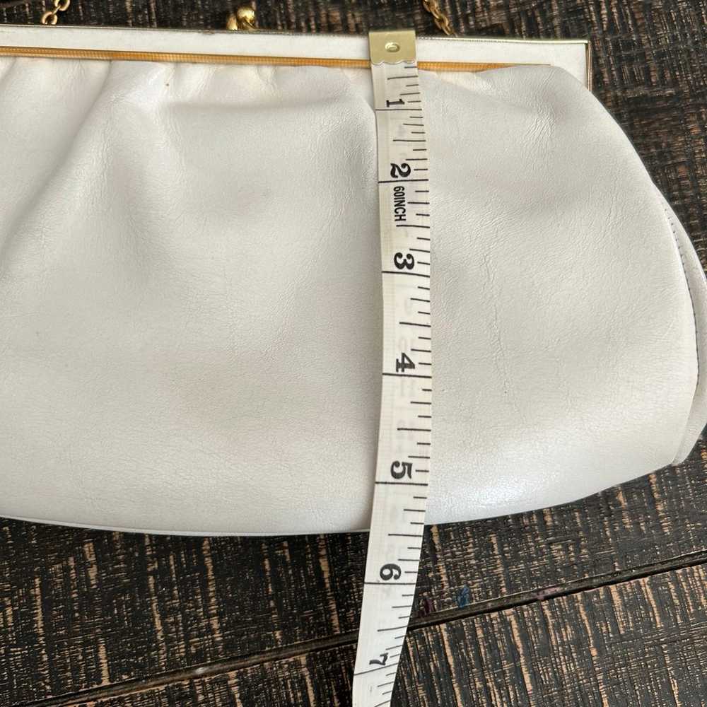 Vintage ETRA Vintage White Leather Clutch/Handbag… - image 4