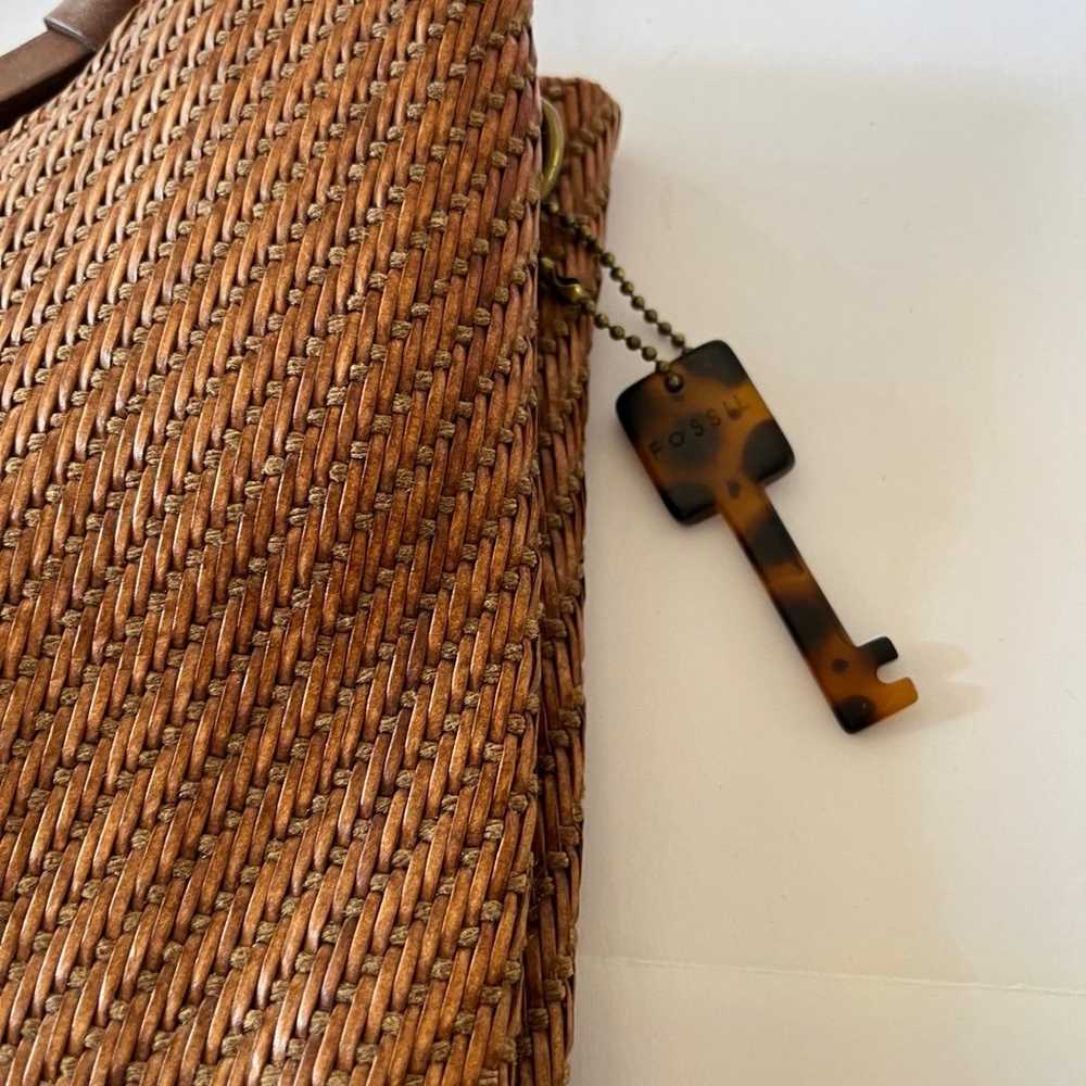 Vintage Fossil Woven Bag Leather Round Handles Pu… - image 3