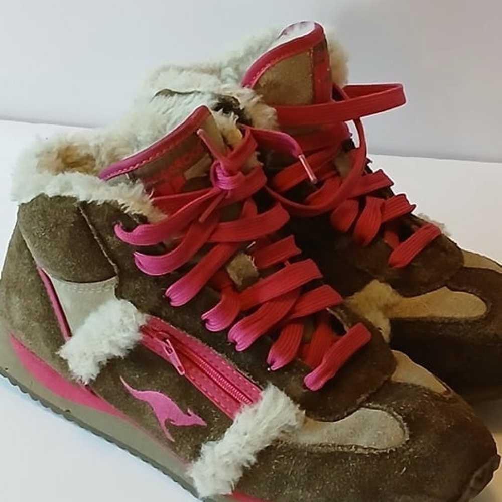 VINTAGE kangaROOS Y2K Faux fur Hiking Boots - image 2